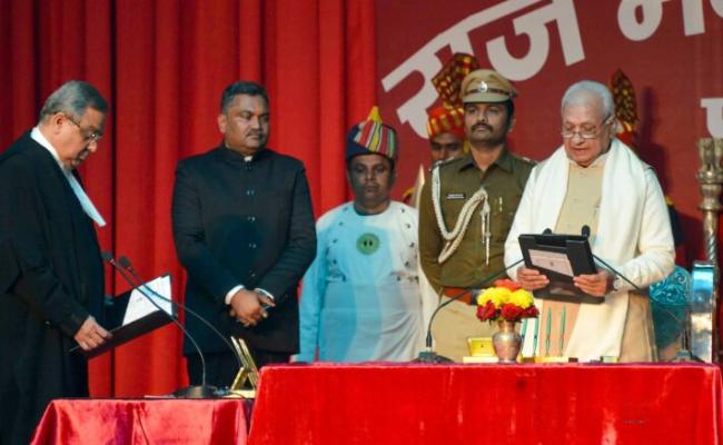 Arif Mohammad Khan sworn in as 42nd Governor of Bihar