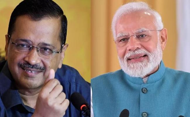 PM Modi targests Arvind Kjriwal over glass house