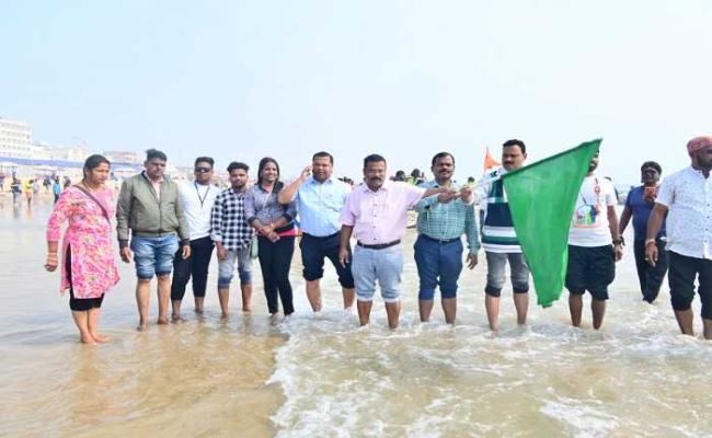 Beach sports at Puri Beach Festival