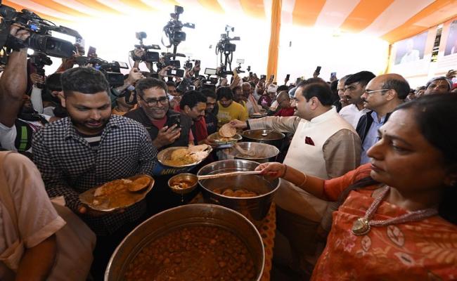 Gautam Adani arrives at Prayagraj Mahakumbh Mela, serves prasad to devotees