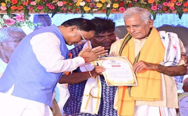 'Chief Minister's Grievance Cell' will come to Berhampur, I will come to Berhampur to hear your demands and problems - Chief Minister