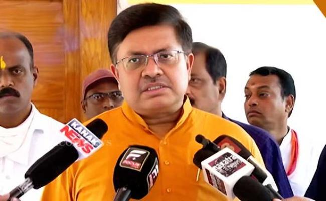 It is a matter of great pride for India to become the fourth largest economy: Law Minister