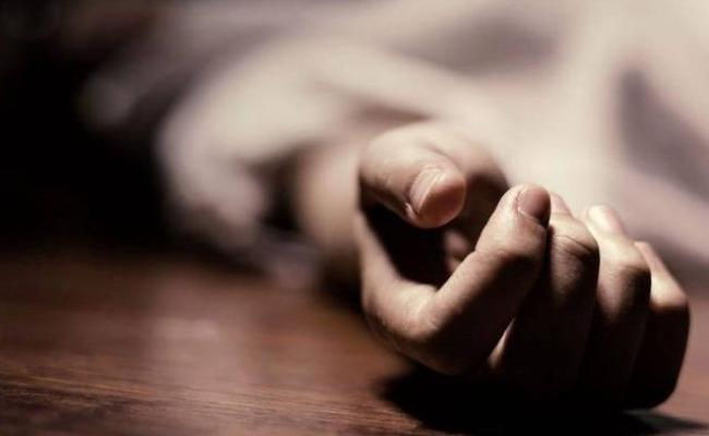 Five members of a family consumed poison, 3 children died