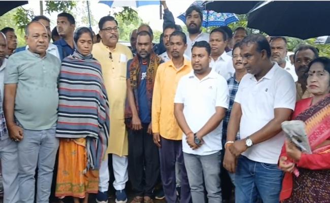 Rape-murder case: Senior Congress leader Jayadev Jena meets victim's family