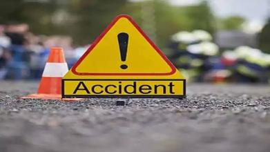 Three youths killed in collision with unknown vehicle in Rajkot