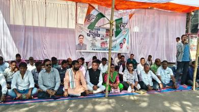 MGNREGA Rescue Campaign: Angul District Congress organizes fast-track protest.